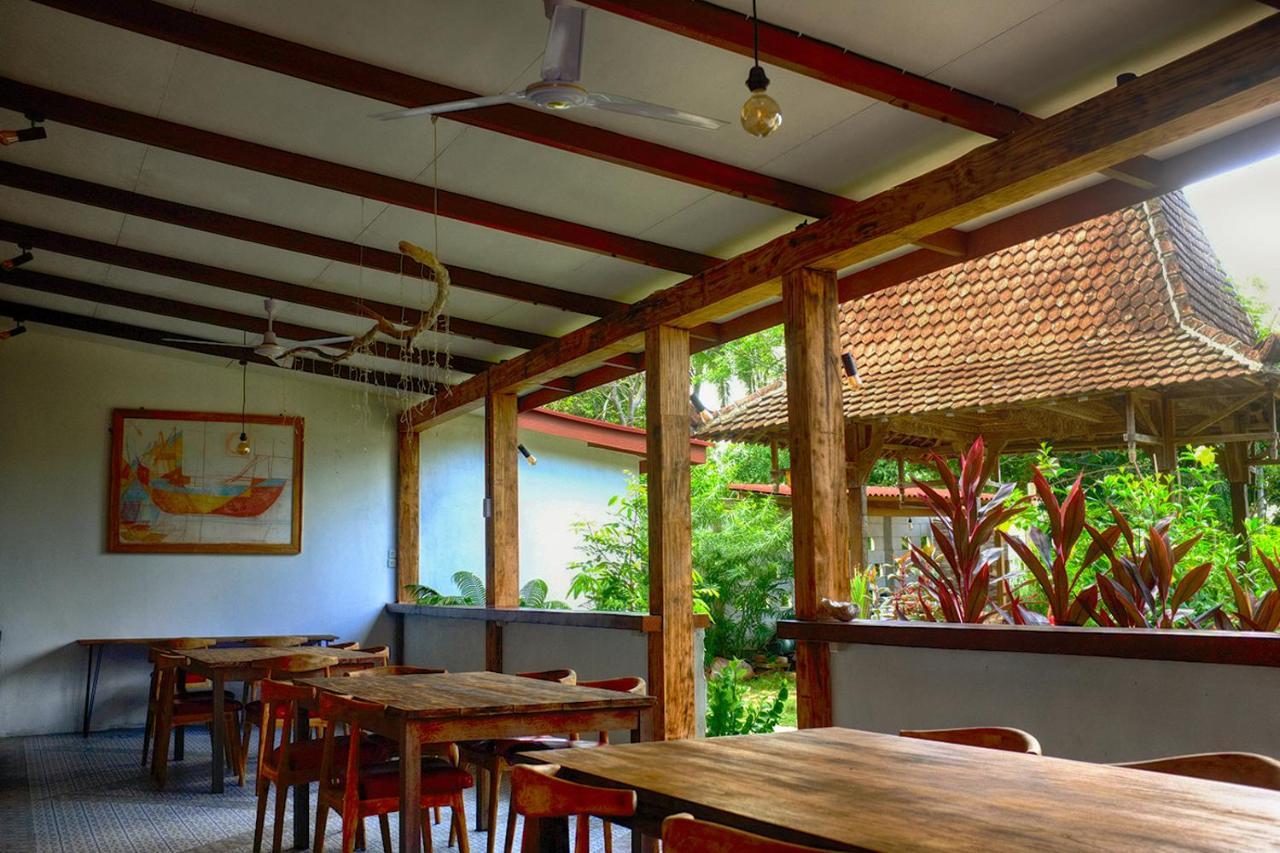 Ayu Hotel Karimunjawa Exterior photo